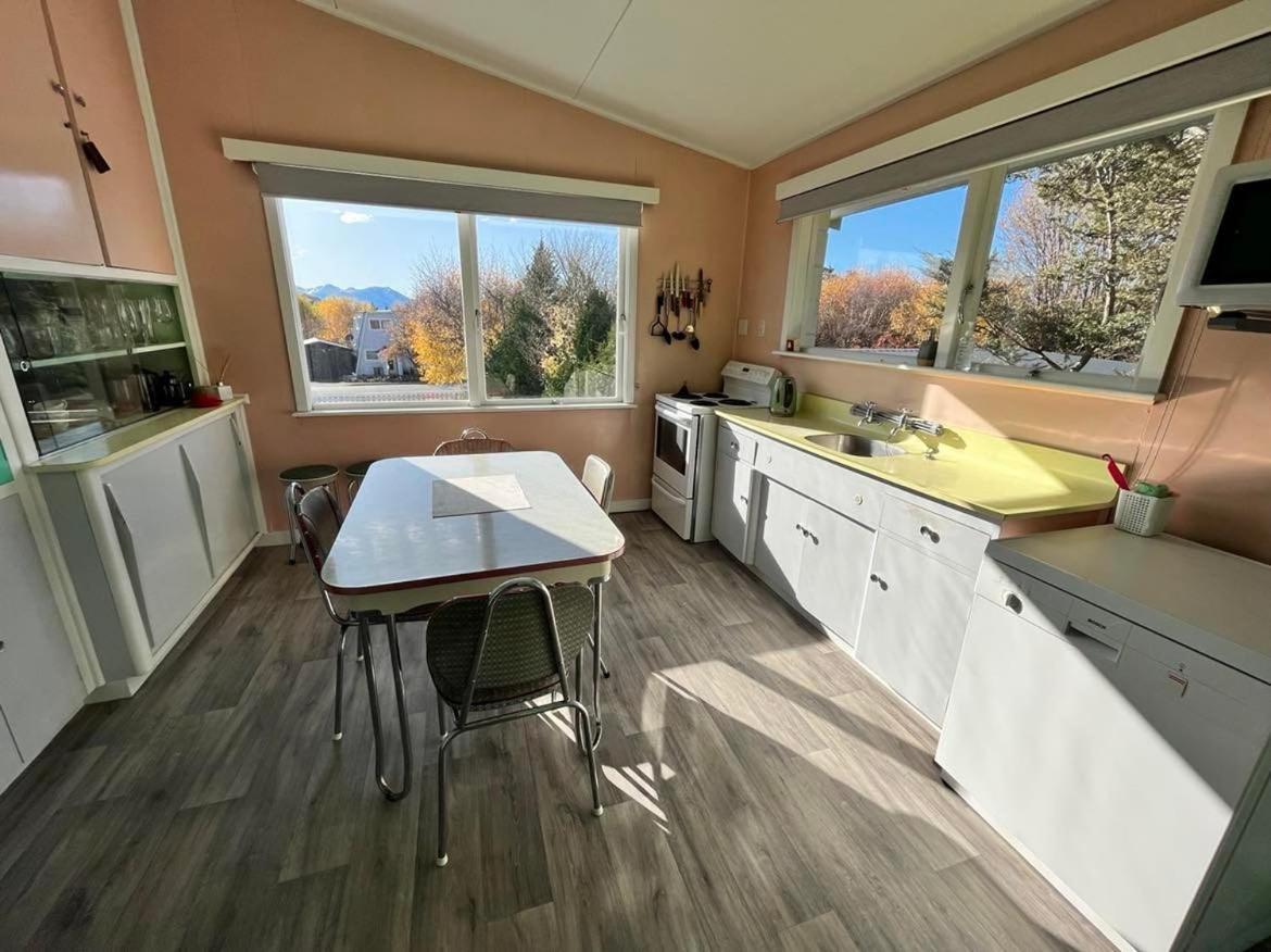 Villa White Peaks Lake Tekapo Exterior foto
